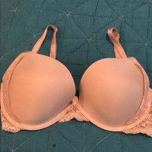 Victoria’s Secret Very Sexy Push-up bra